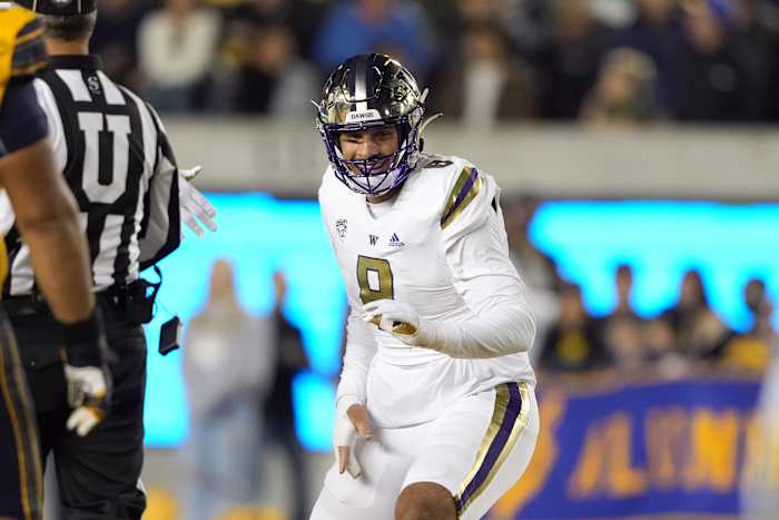 Oct 22, 2022; Berkeley, California, USA; Washington Huskies defensive lineman Bralen Trice (8) reacts after a sack against the California Golden Bears during the second quarter at FTX Field at California Memorial Stadium. Mandatory Credit: Darren Yamashita-USA TODAY Sports